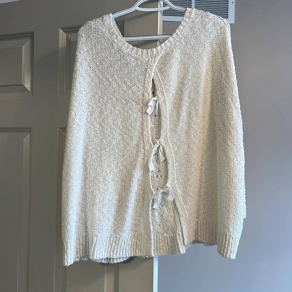 Sweater - Picture 2 of 3